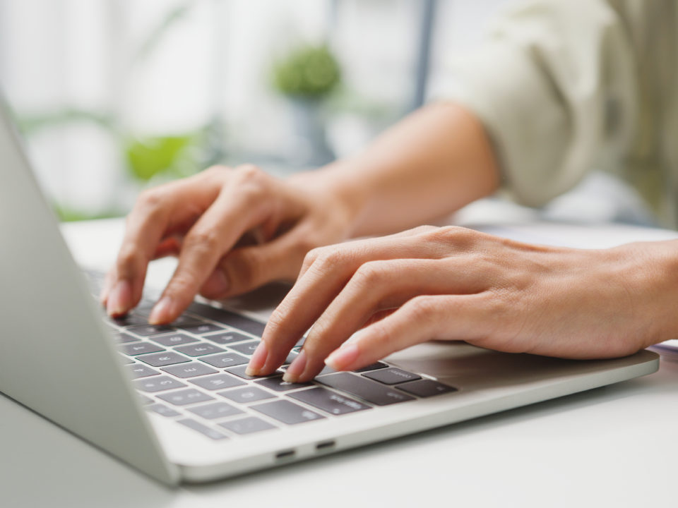 freelance young businesswoman casual wear using laptop working living room home scaled
